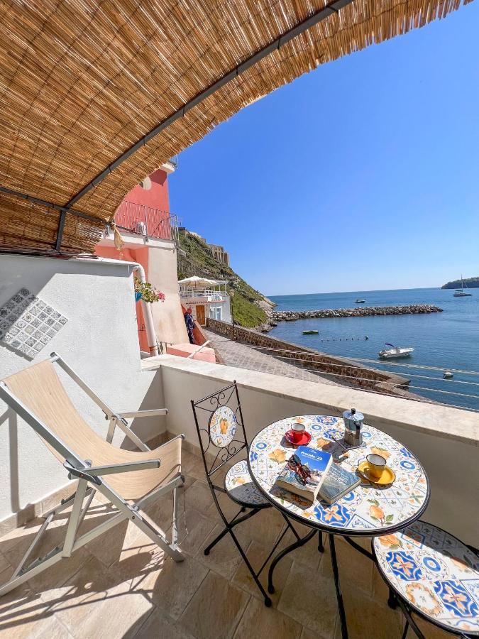 Calilla House By Procida Reserve Eksteriør billede