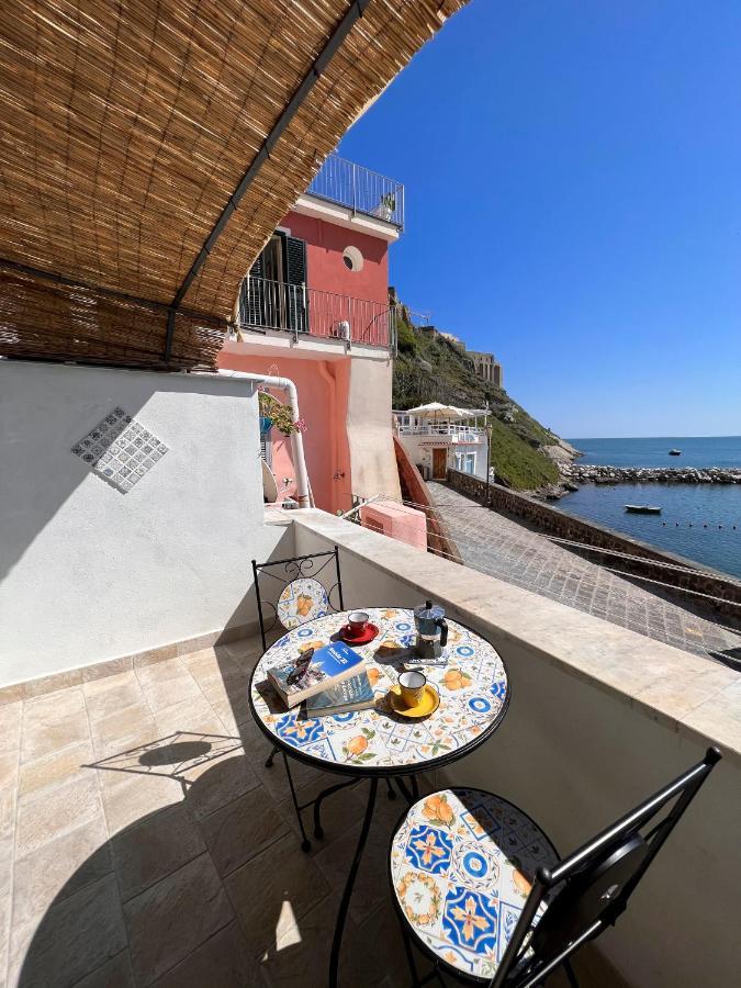 Calilla House By Procida Reserve Eksteriør billede